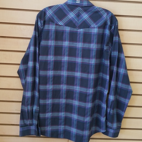 BillaBong designer  dress shirt - Picture 2 of 5